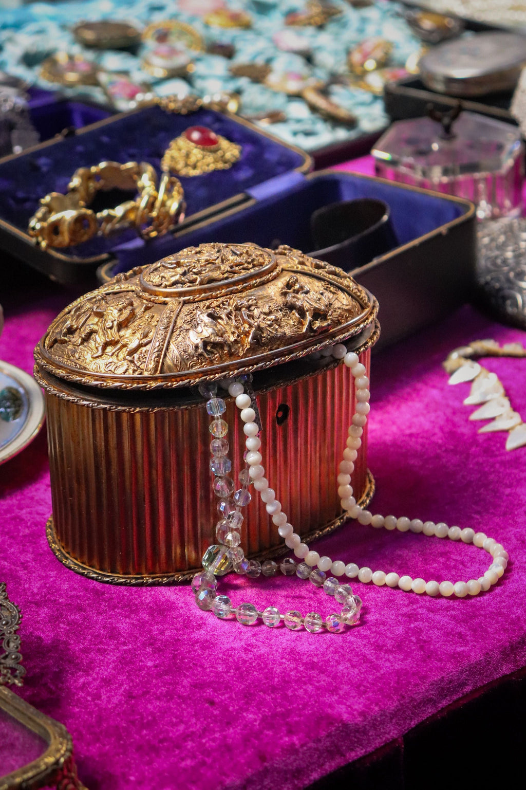 10 of the Most Unusual Gifts Ever Given in History